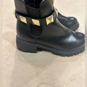 Steve Madden girls boots